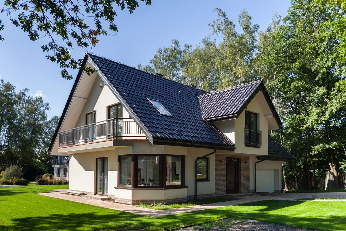 Namo projektas su mansarda 230 m²: 5 Miegamieji, 3 Vonios, Garažas