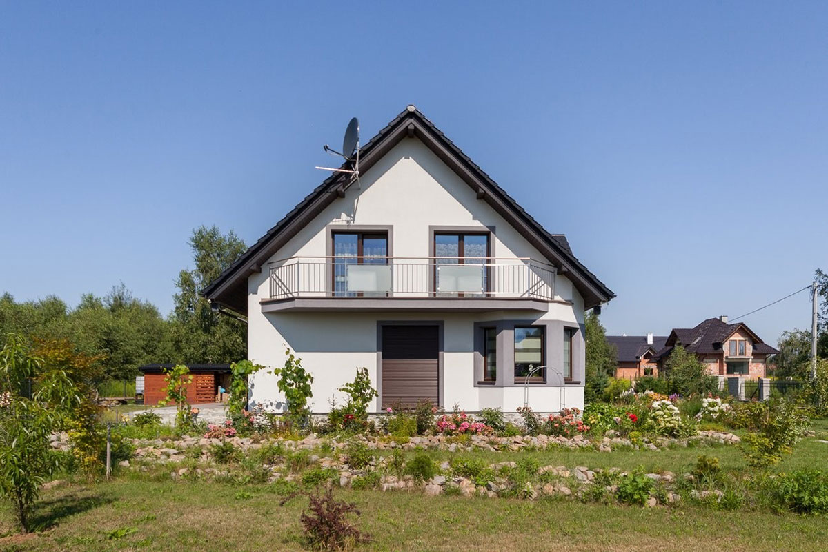 Namo projektas su mansarda 230 m²: 5 Miegamieji, 3 Vonios, Garažas