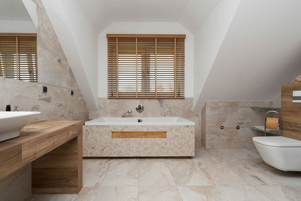 Namo projektas su mansarda 230 m²: 5 Miegamieji, 3 Vonios, Garažas