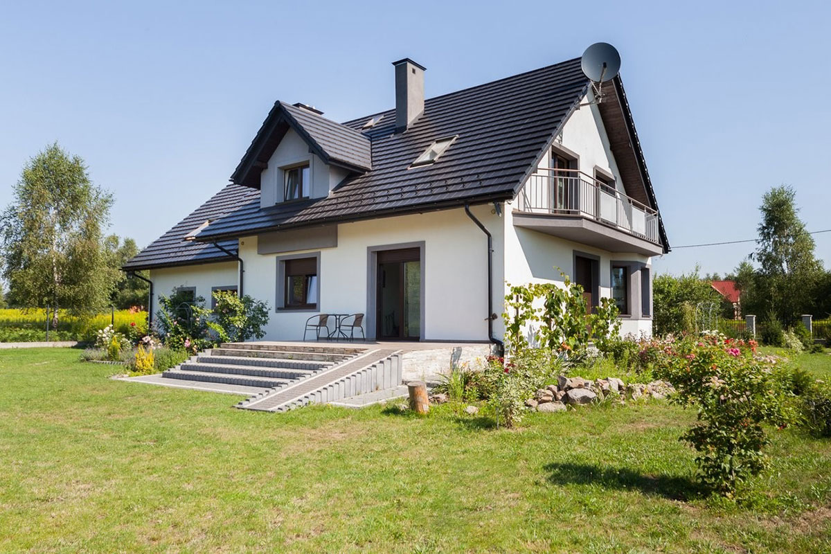 Namo projektas su mansarda 230 m²: 5 Miegamieji, 3 Vonios, Garažas