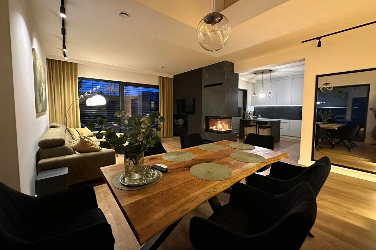 4-Bedroom, 2000 Sq Ft House Plan with First Floor Home Office