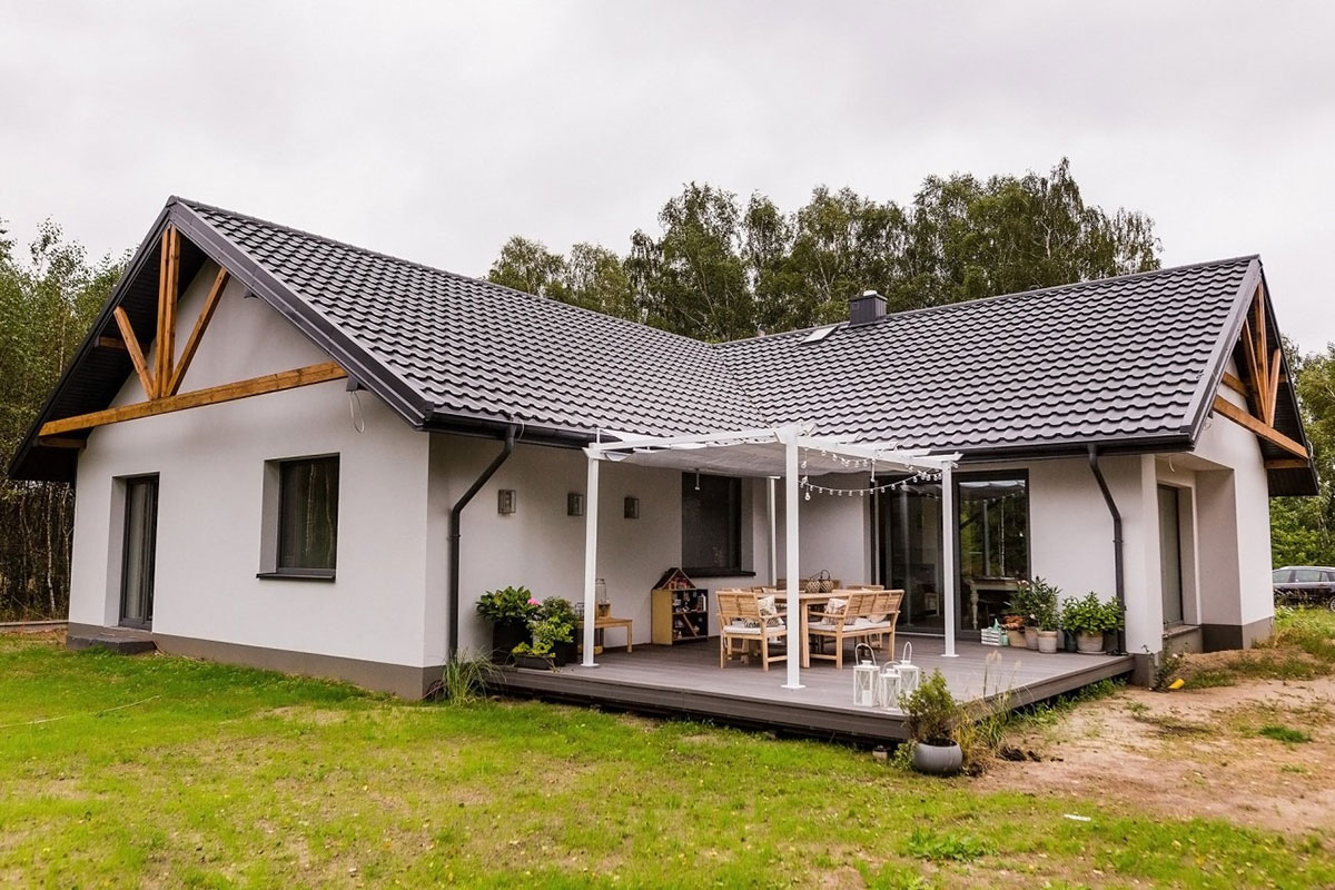 Vieno aukšto namo projektas 180 m²: 3 Miegamieji, Darbo kambarys, 2 Vonios, Atvira virtuvė, Garažas