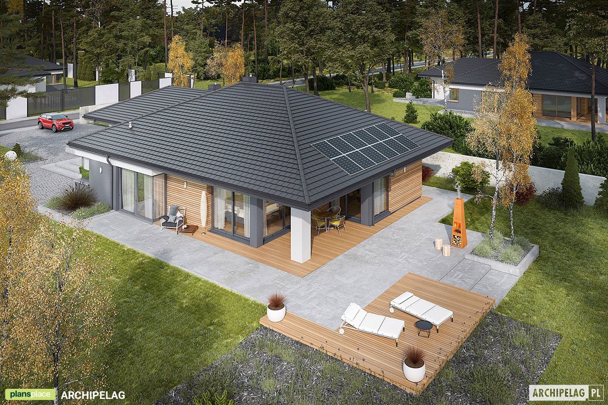 T-Shaped European House with Open Floor Plan and 4 Beds